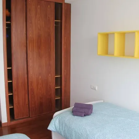Apartamento En Con Vistas A La Ria. מיניו