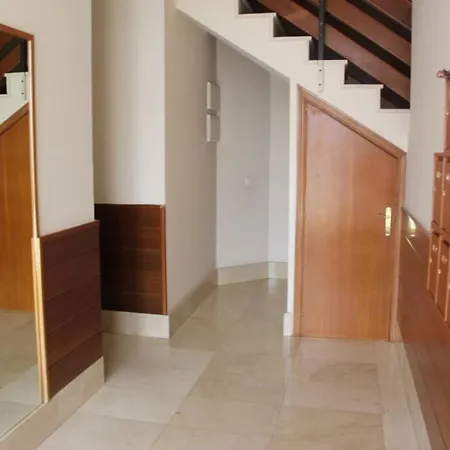 דירה Apartamento En Con Vistas A La Ria. *