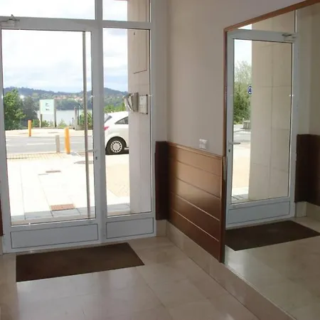 Apartamento En Con Vistas A La Ria. *